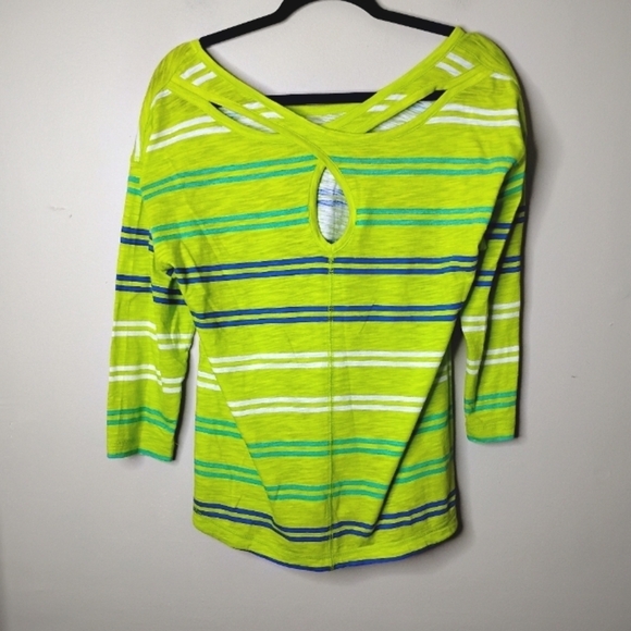 T By Talbots Kiwi Stripe Cross Back Top Womens Size S Lightweight - Picture 4 of 5
